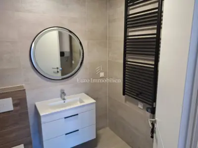 Stan 96 m², Mandre - 2 spavaće sobe i 2 kupaonice - 10