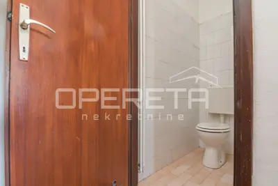 Stan 101 m², Velika Gorica - Kromosovo naselje, garaža - 14