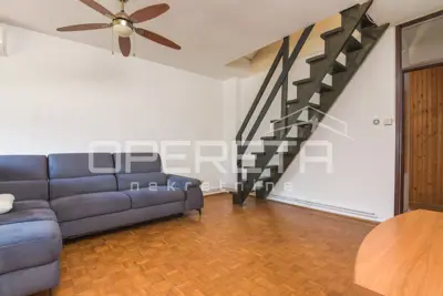 Wohnung zum Kauf in Kromosovo naselje, 100,7 m²