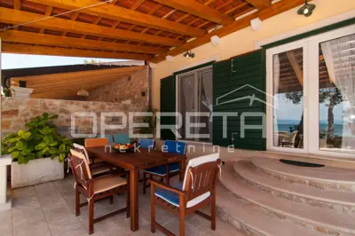 Kuća kraj samoga mora, 198 m², sa bazenom, Supetar, Brač - 5