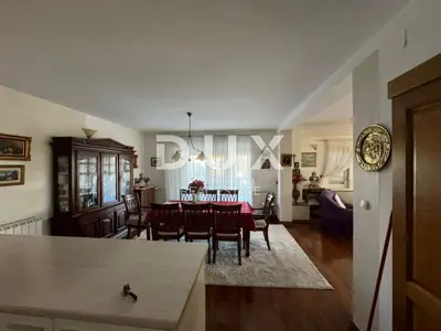 Haus 370 m², Vodice - ruhige Lage in Meeresnähe - 3