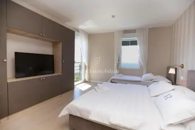 Haus zum Kauf in Bačvice, 415 m² - 15
