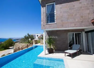 House for sale in Bačvice, 415 m²