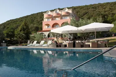 Obiteljski hotel – mir, masline i more - 2