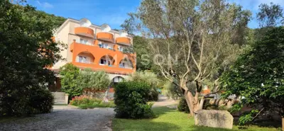 Hotel 1.700 m², Luka Krnica - 100 m od mora