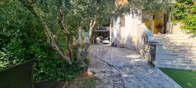 Hotel 1,700 m², Luka Krnica - 100 m from the sea - 18