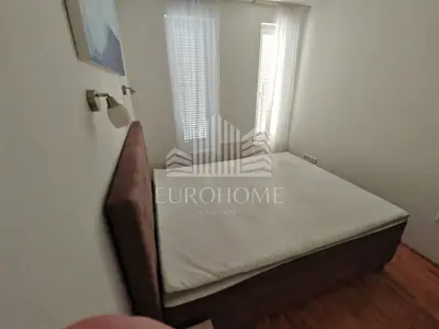 Wohnung zur Miete in Crvene kuće, 64 m²