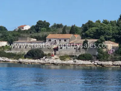 Land 3,200 m², Hvar Island - first row by the sea - 4
