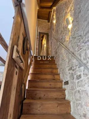 House 116 m², Bale - old town center - 11