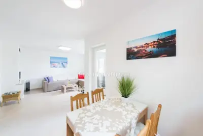 Haus 648 m², Malinska - beheizter Pool und Grill - 7