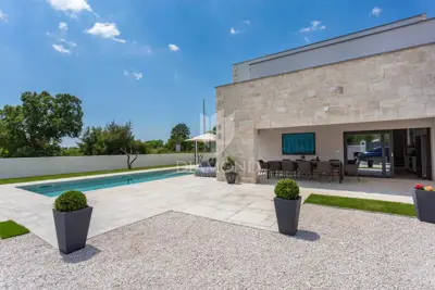 Kuća s bazenom u Svetvinčentu, Istra - 22