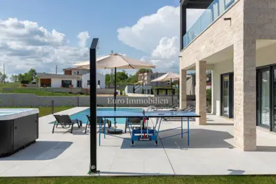 Villa 198 m², Labin - pool and tennis court - 4