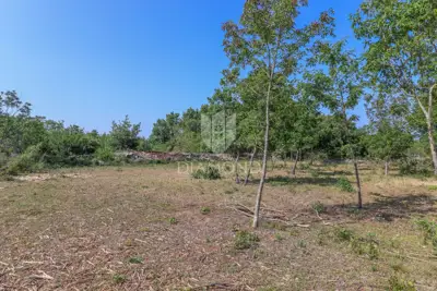 Building land 908 m², Svetvinčenat - flat plot - 2
