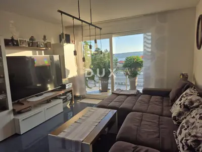 Wohnung 81,6 m², Crikvenica - Meerblick und Parkplatz