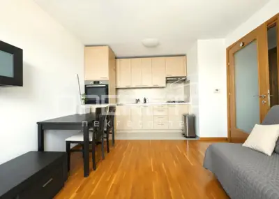 Stan 45 m², Donja Dubrava - 2-soban, balkon i spremište - 2