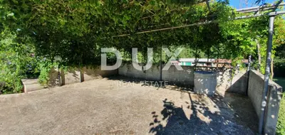 Anwesen 630 m², Žminj - zwei Häuser, Pools und Gewerbefläche - 17