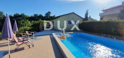 Anwesen 630 m², Žminj - zwei Häuser, Pools und Gewerbefläche - 7