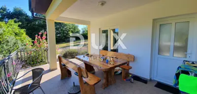 Anwesen 630 m², Žminj - zwei Häuser, Pools und Gewerbefläche - 15