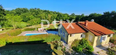 Anwesen 630 m², Žminj - zwei Häuser, Pools und Gewerbefläche - 3