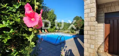 Anwesen 630 m², Žminj - zwei Häuser, Pools und Gewerbefläche - 9