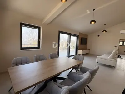 House for sale in Rabac, 147 m² - 6