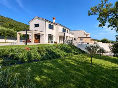House for sale in Rabac, 147 m²