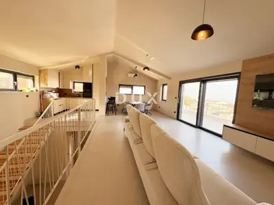 House for sale in Rabac, 147 m² - 3