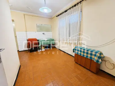 Grundstück 445 m², Bukovac - ruhige grüne Lage - 7