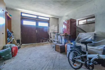 Kuća 141 m², Motovun - otvoren pogled na gradić - 10