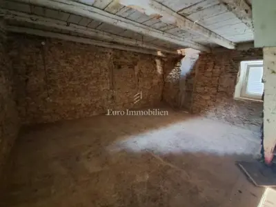 Kamena kuća za adaptaciju u centru Marčane - 5