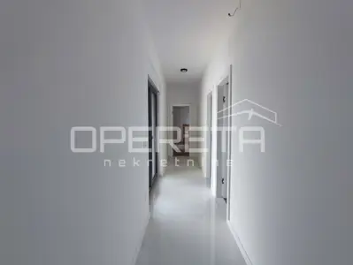 Novogradnja - Moderna prizemnica s bazenom i velikim vrtom, Bokanjac, Zadar - 7