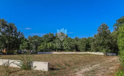 Building plot 816 m², Pavićini - quiet location - 3