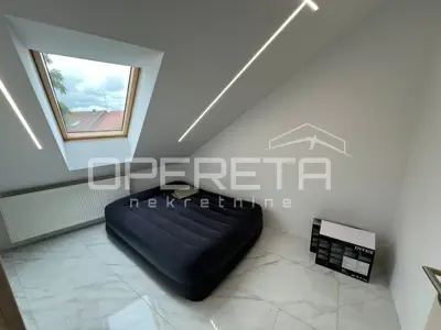 Stan 84,63 m², Koprivnica - centar, lođa i lift - 9