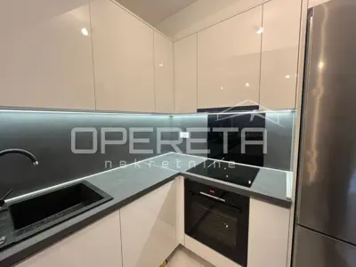 Stan 84,63 m², Koprivnica - centar, lođa i lift