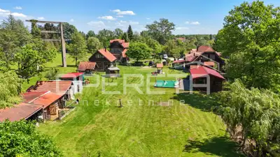 Estate 5,132 m², Karlovac - by the Kupa River - 2