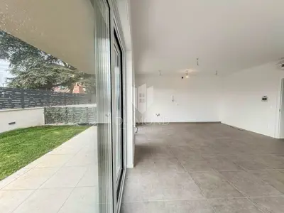Wohnung zum Kauf in Poreč, 157,6 m² - 7