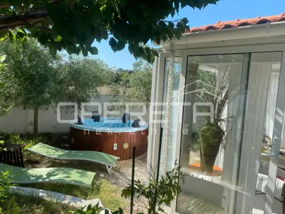 Apartment 118 m², Petrčane - two-level with garden area - 21