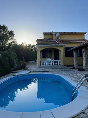 House with a pool surrounded by greenery, Labin, Istria - 5