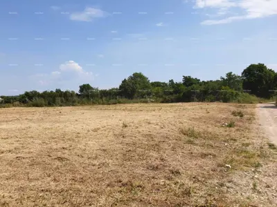 Građevinsko zemljište 1 700 m², Šišan - mirno okruženje - 3