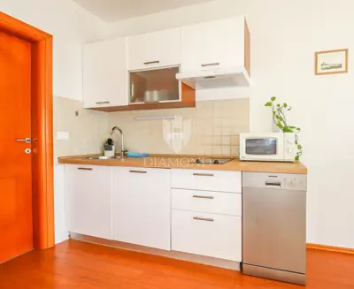 Haus, Rovinj - 100 m vom Strand, zwei Wohnungen - 14