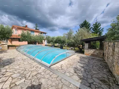 House with a pool and a large yard! Near Marčane.