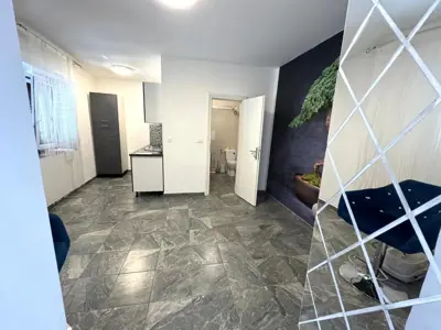 Wohnung in Pula, Centar - 2 Schlafzimmer, renoviert 2024. - 3