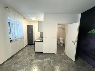 Wohnung in Pula, Centar - 2 Schlafzimmer, renoviert 2024. - 4