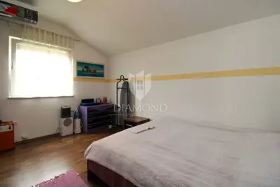 Stan 86 m², Sroki - dvije spavaće sobe i balkon - 8