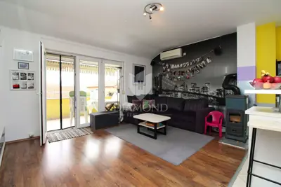 Stan 86 m², Sroki - dvije spavaće sobe i balkon