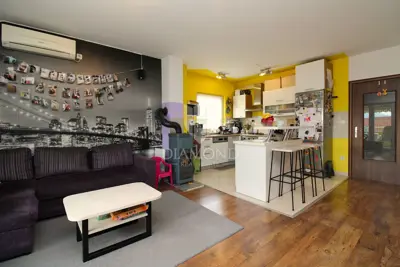 Stan 86 m², Sroki - dvije spavaće sobe i balkon - 3