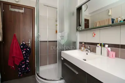 Stan 86 m², Sroki - dvije spavaće sobe i balkon - 13