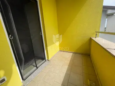 Stan 86 m², Sroki - dvije spavaće sobe i balkon - 11