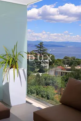 Apartment 128 m², Ičići - center, 50 m from the sea