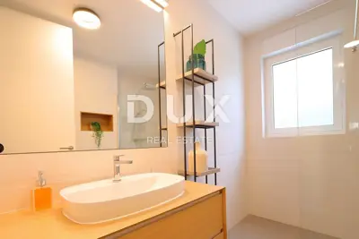 Wohnung 128 m², Ičići - Zentrum, 50 m vom Meer - 17